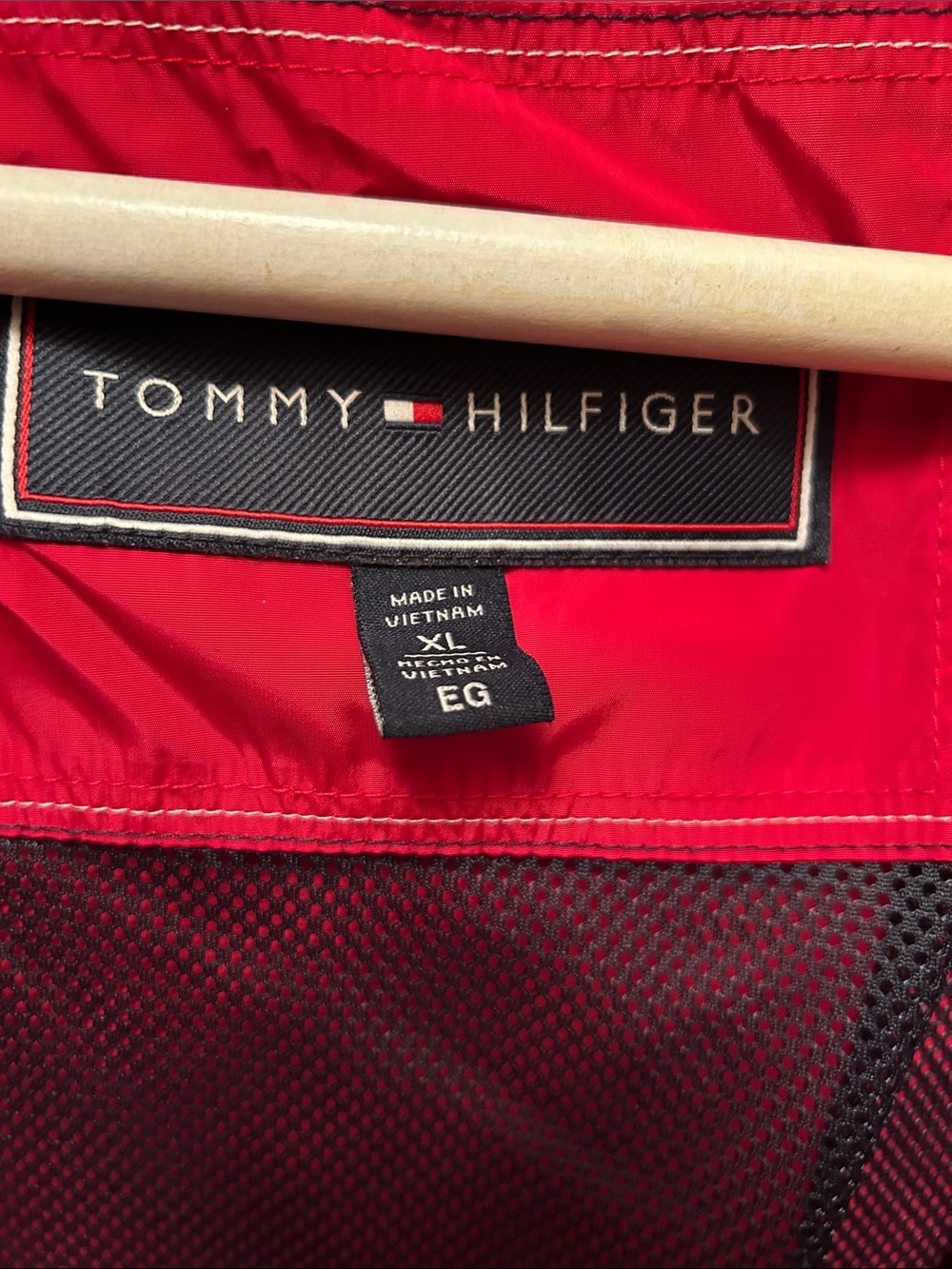 Tommy Hilfiger Red Hooded Utility Windbreaker Jacket with Logo Tape - Picture 2 of 3